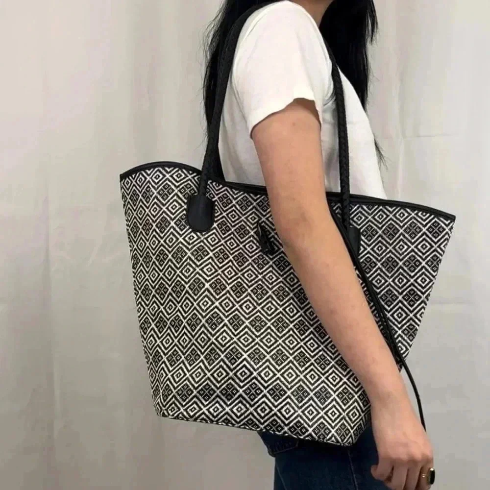 Neiman Marcus woven boho beach tote bag